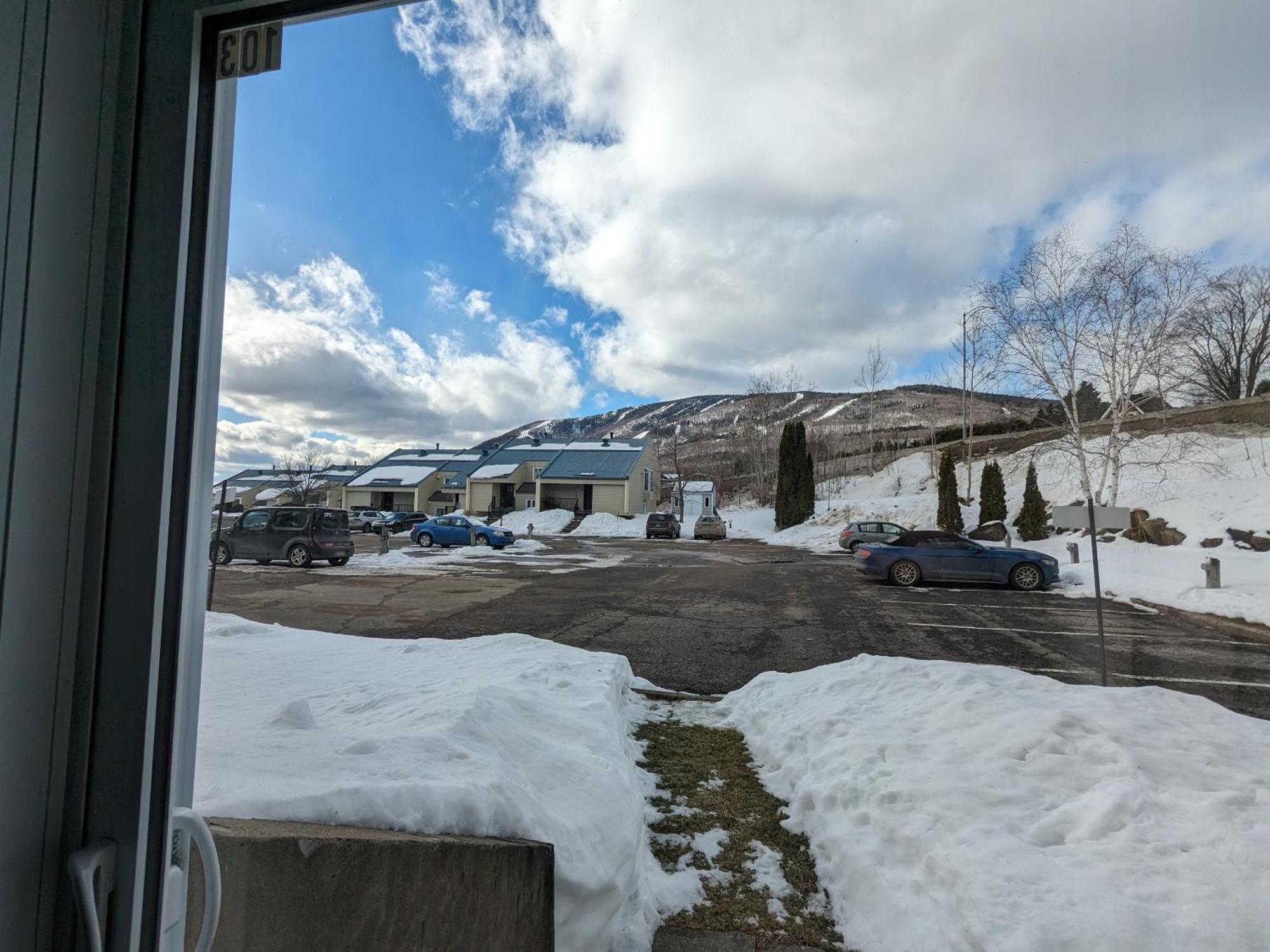 Apartmán Bienvenue Chez Alice Et Daniel Saint-Ferreol-les-Neiges Exteriér fotografie